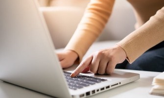 E-Ticaret'te Kullanıcı Yorumları ve İncelemelerinin Önemi E-Ticaret'te Kullanıcı Yorumları ve İncelemelerinin Önemi